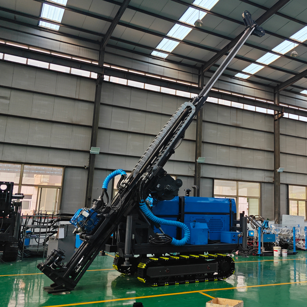 CR1200I动力头与夹持器特写