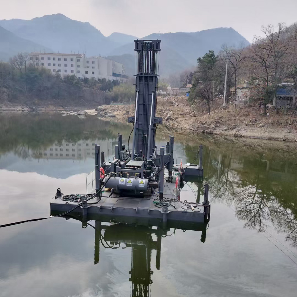 FR800 基础钻机大孔径钻进施工